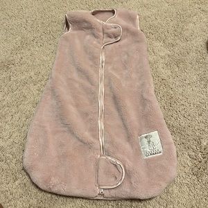 NWOT little giraffe sleep sack 0-6!